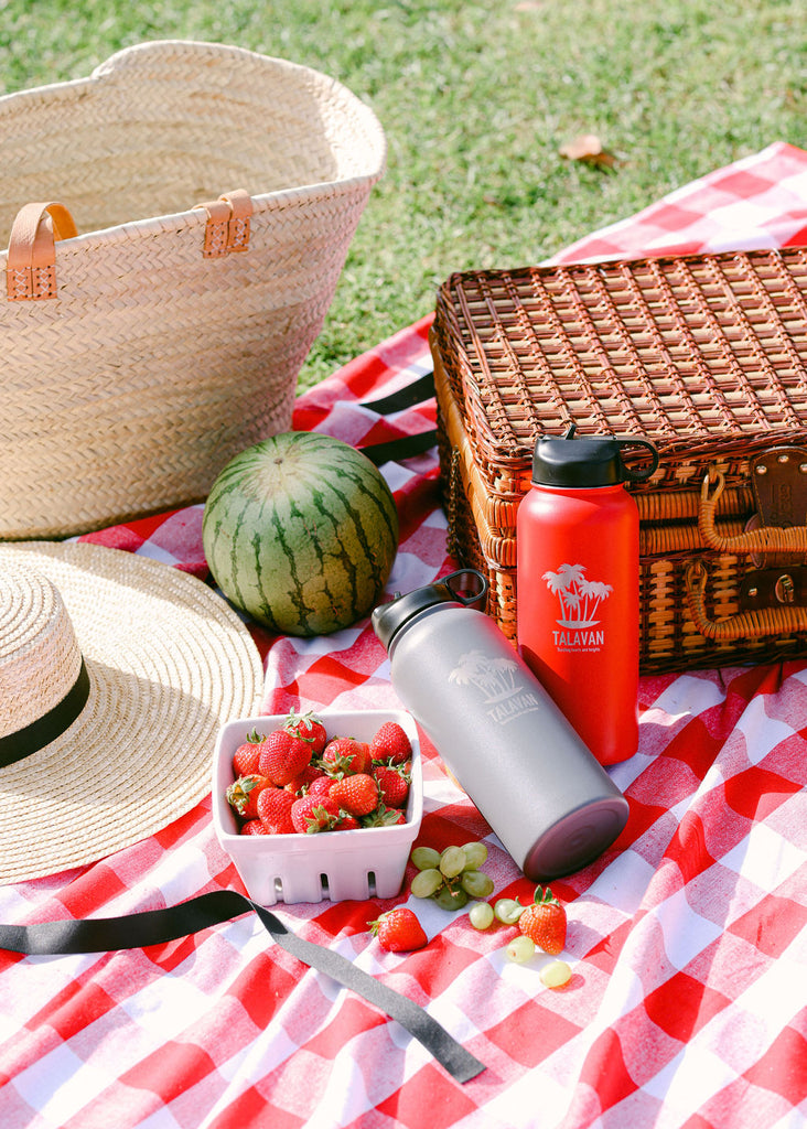 Picnic - Chelsea Loren TalavanLLC Thermos Water Bottle Product Photography 23 - Red and Grey 32oz picnic